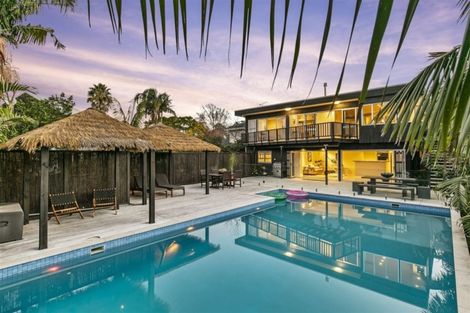 Photo of property in 46 Marywil Crescent, Hillcrest, Auckland, 0627