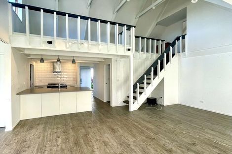 Photo of property in 161 Karewa Parade, Papamoa Beach, Papamoa, 3118