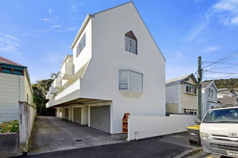 Photo of property in 69d Elizabeth Street, Mount Victoria, Wellington, 6011