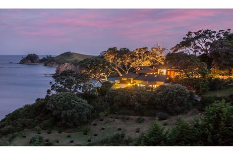 Photo of property in 356 Rockell Road, Whananaki, Hikurangi, 0181