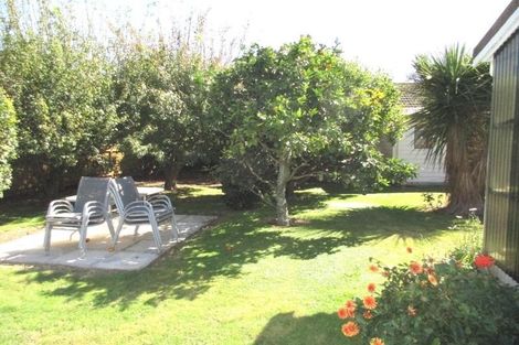 Photo of property in 6a Rimu Road, Raumati Beach, Paraparaumu, 5032