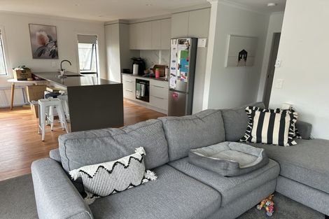 Photo of property in 9b Faulke Avenue, Wainuiomata, Lower Hutt, 5014