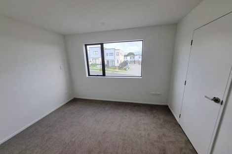 Photo of property in 45a Crestview Rise, Papakura, 2110