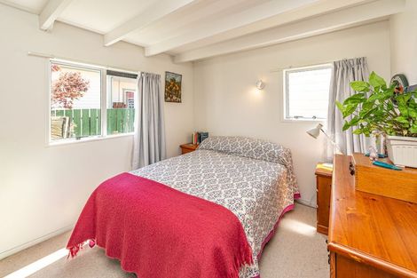Photo of property in 6a Nikau Street, Tawhero, Whanganui, 4501
