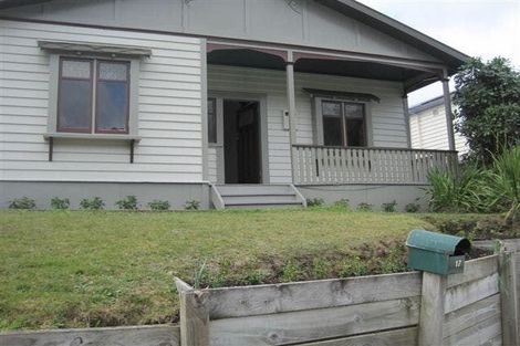 Photo of property in 17 Waikowhai Street, Ngaio, Wellington, 6035