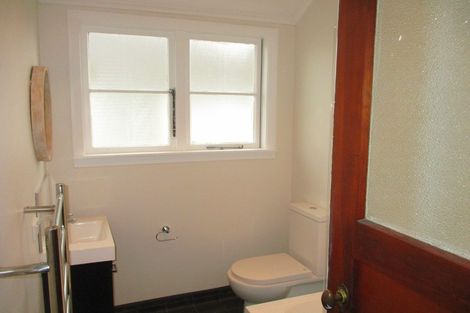 Photo of property in 17 Hall Crescent, Epuni, Lower Hutt, 5011