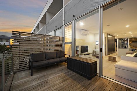 Photo of property in 20g Fisher-point Drive, Auckland Central, Auckland, 1010