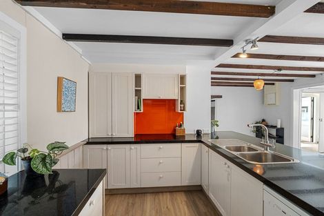 Photo of property in 38 Hythe Terrace, Mairangi Bay, Auckland, 0630