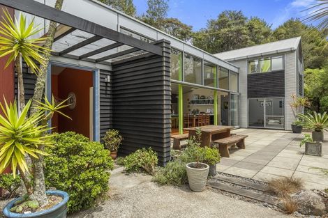 Photo of property in 287 Whitehills Road, Waitoki, Silverdale, 0994