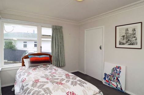 Photo of property in 5 Selwyn Street, South Hill, Oamaru, 9400