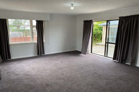 Photo of property in 72 Peer Street, Upper Riccarton, Christchurch, 8041