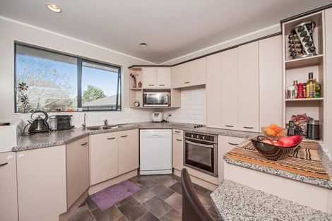 Photo of property in 14a Price Crescent, Mount Wellington, Auckland, 1060