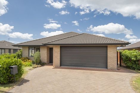 Photo of property in 33 Malta Crescent, Katikati, 3129