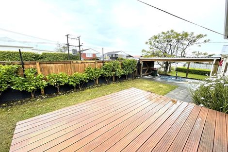 Photo of property in 20 Ngaio Street, Strandon, New Plymouth, 4312