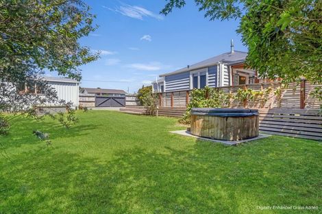 Photo of property in 12 Harris Street, Waitara, 4320