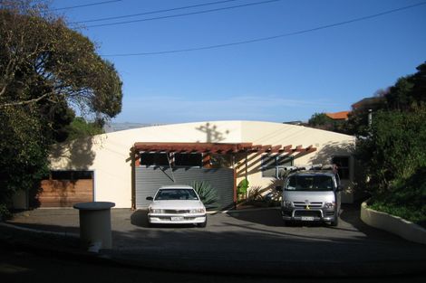 Photo of property in 1 Ogilvy Terrace, Plimmerton, Porirua, 5026