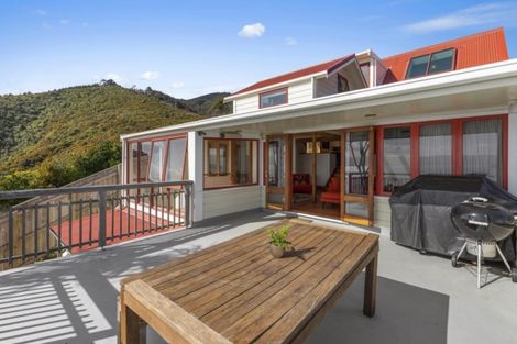 Photo of property in 64 Ferry Road, Days Bay, Lower Hutt, 5013