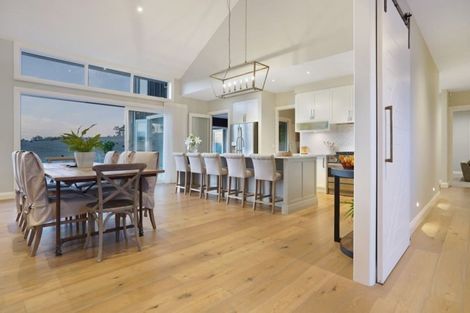 Photo of property in 12 Myra Evelyn Grove, Dairy Flat, Albany, 0792