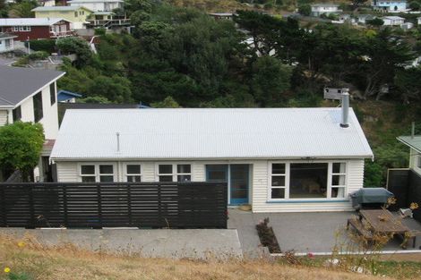Photo of property in 47 Milne Terrace, Island Bay, Wellington, 6023