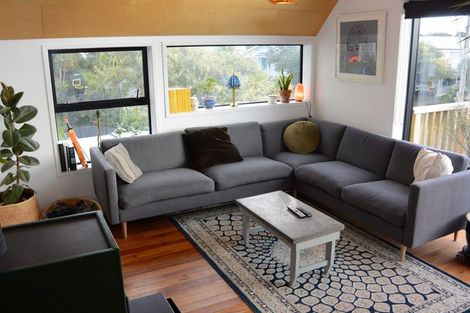 Photo of property in 325a Muritai Road, Eastbourne, Lower Hutt, 5013