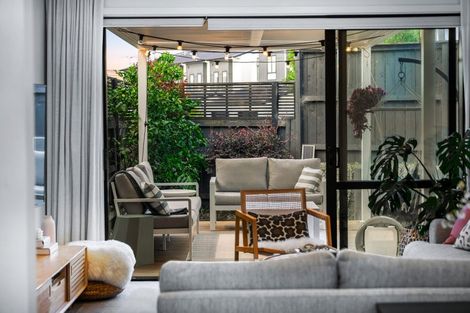Photo of property in 3 Frances Bryers Road, Hobsonville, Auckland, 0616