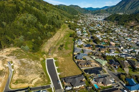 Photo of property in 4 Raukura Rise, Picton, 7220