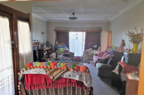 Photo of property in 69 Gordon Street, Dannevirke, 4930