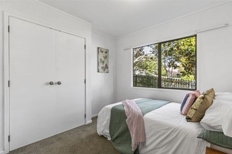 Photo of property in 103b Woodglen Road, Glen Eden, Auckland, 0602