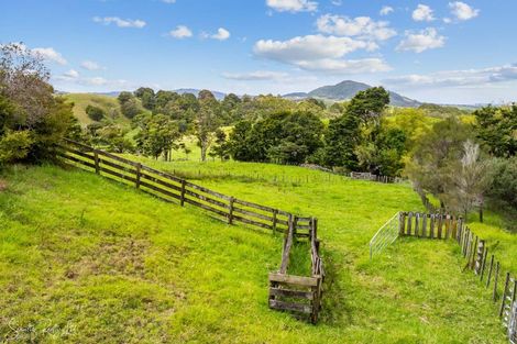 Photo of property in 5 Judd Road, Maungaturoto, 0520