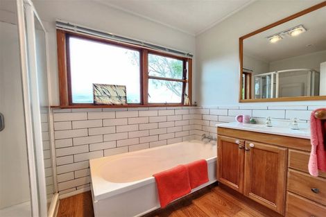 Photo of property in 70 Lord Street, Stokes Valley, Lower Hutt, 5019