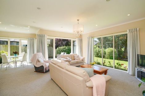 Photo of property in 64 Glenroy Park Drive, Waikiwi, Invercargill, 9810