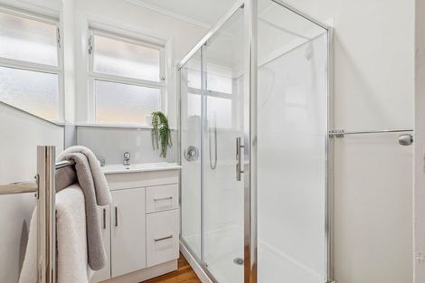 Photo of property in 18 Buller Crescent, Manurewa, Auckland, 2102