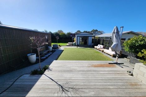 Photo of property in 20 Isleworth Road, Bishopdale, Christchurch, 8053