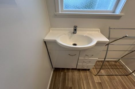Photo of property in 1/29 Eban Avenue, Hillcrest, Auckland, 0627