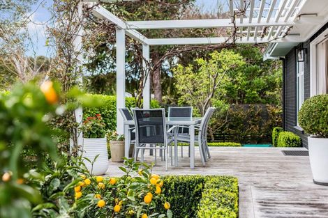 Photo of property in 35b Awanui Drive, Waikanae, 5036