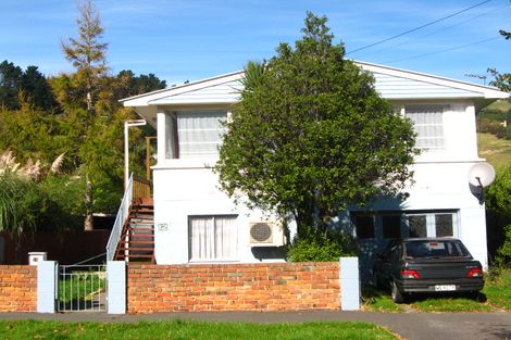 Photo of property in 12 Ainslee Place, North East Valley, Dunedin, 9010