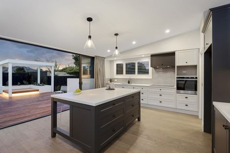 Photo of property in 61 Knowles Street, St Albans, Christchurch, 8052