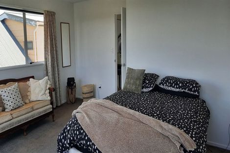 Photo of property in 420 Marine Parade, South New Brighton, Christchurch, 8062