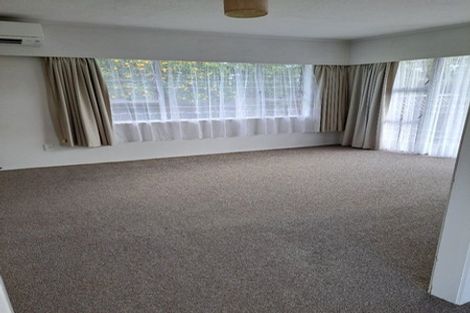 Photo of property in 2/11 Ashdown Place, Pahurehure, Papakura, 2113