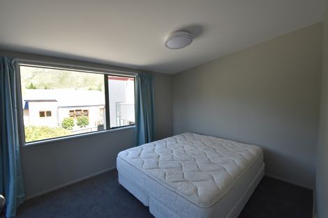 Photo of property in 12 Ahuriri Drive, Omarama, 9412