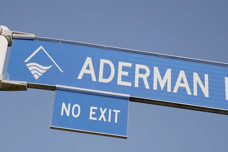 Photo of property in 20 Aderman Place, Hurworth, New Plymouth, 4310