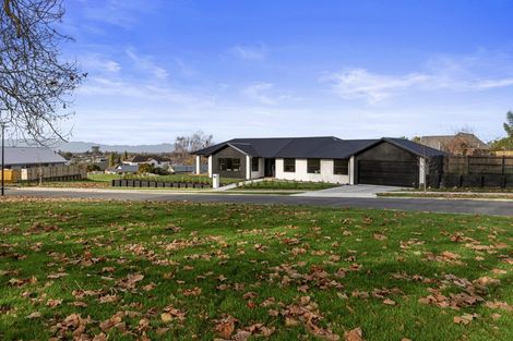 Photo of property in 15 Salcombe Street, Kaitangata, 9210