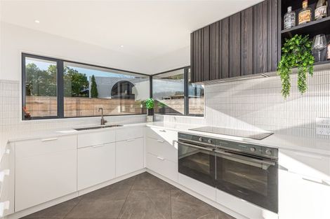 Photo of property in 15 Woodlau Rise, Huntsbury, Christchurch, 8022