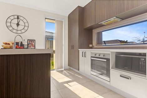 Photo of property in 3 Taffe Crescent, Pyes Pa, Tauranga, 3112