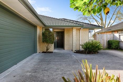 Photo of property in 19 Nobleman Place, Hamilton East, Hamilton, 3216