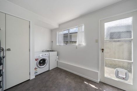 Photo of property in 55 Eatwell Avenue, Paraparaumu Beach, Paraparaumu, 5032