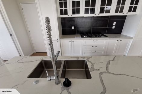 Photo of property in 57 Donegal Park Drive, Flat Bush, Auckland, 2019