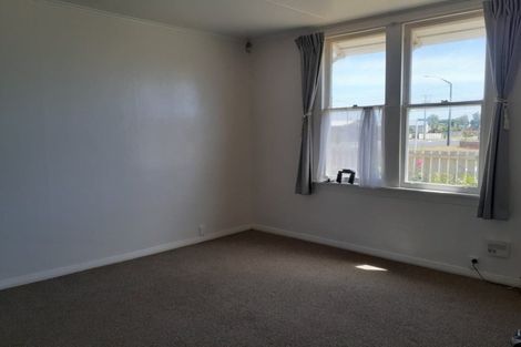 Photo of property in 18 Cornfoot Street, Castlecliff, Whanganui, 4501