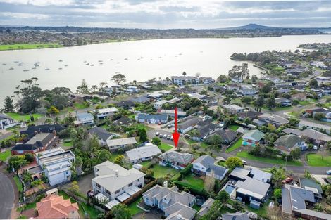 Photo of property in 18 The Anchorage, Sunnyhills, Auckland, 2010