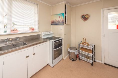 Photo of property in 157 Puriri Street, Castlecliff, Whanganui, 4501